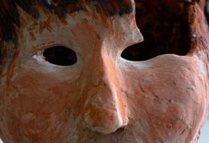 Fraid, Fire head - Detail